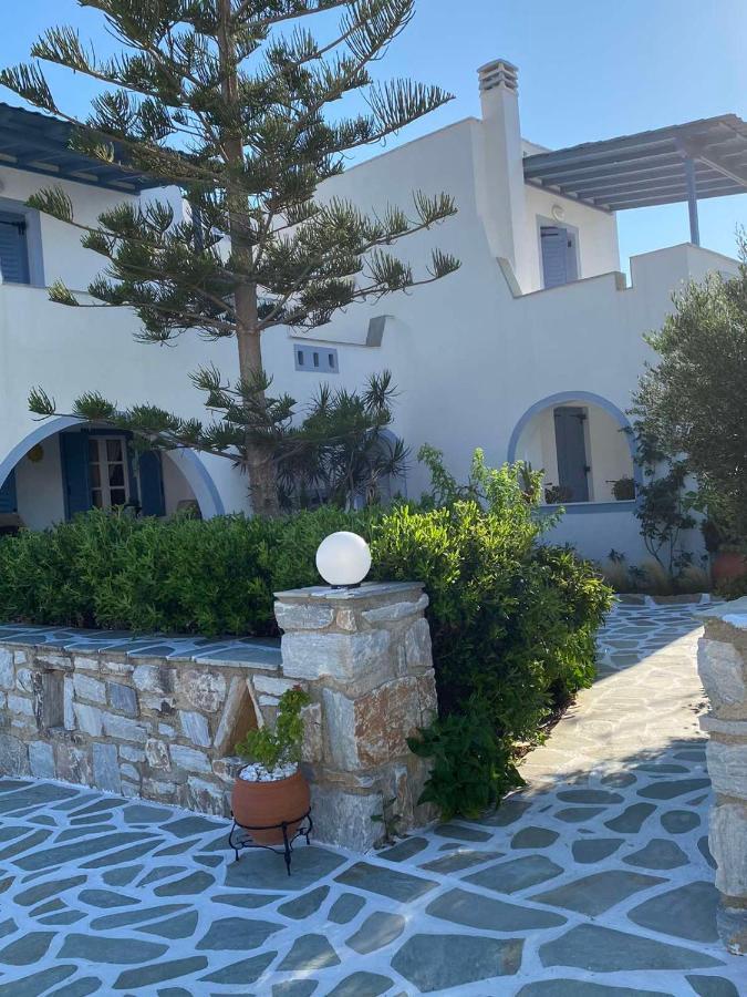 Kapares Studios Agia Anna  外观 照片