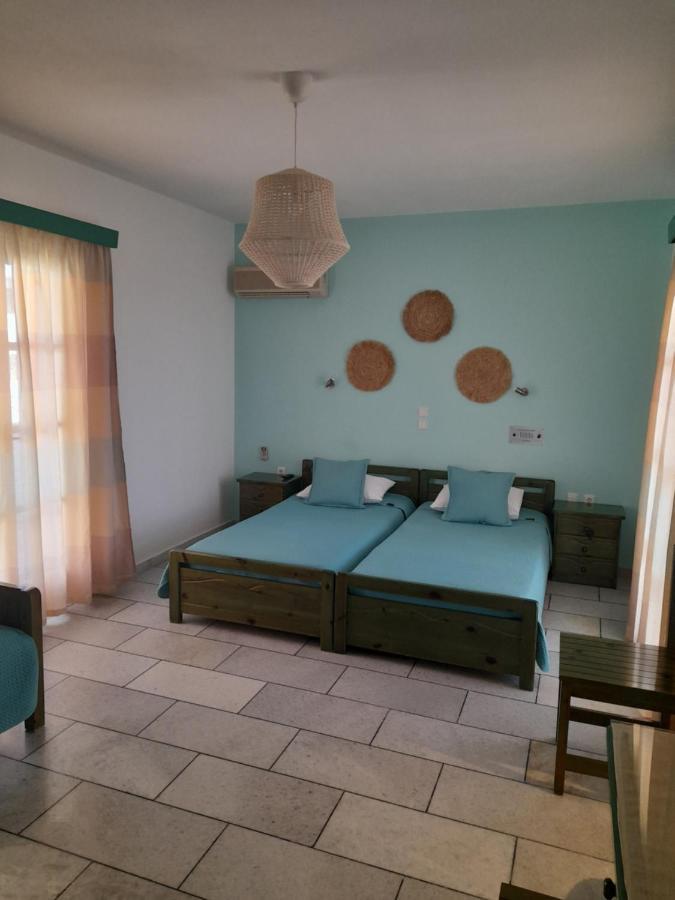 Kapares Studios Agia Anna  外观 照片